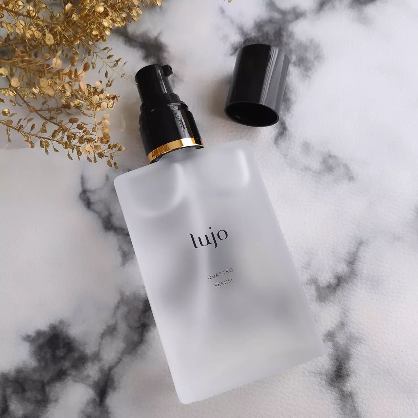 lujoクアトロセラム/lujo/美容液を使ったクチコミ（3枚目）