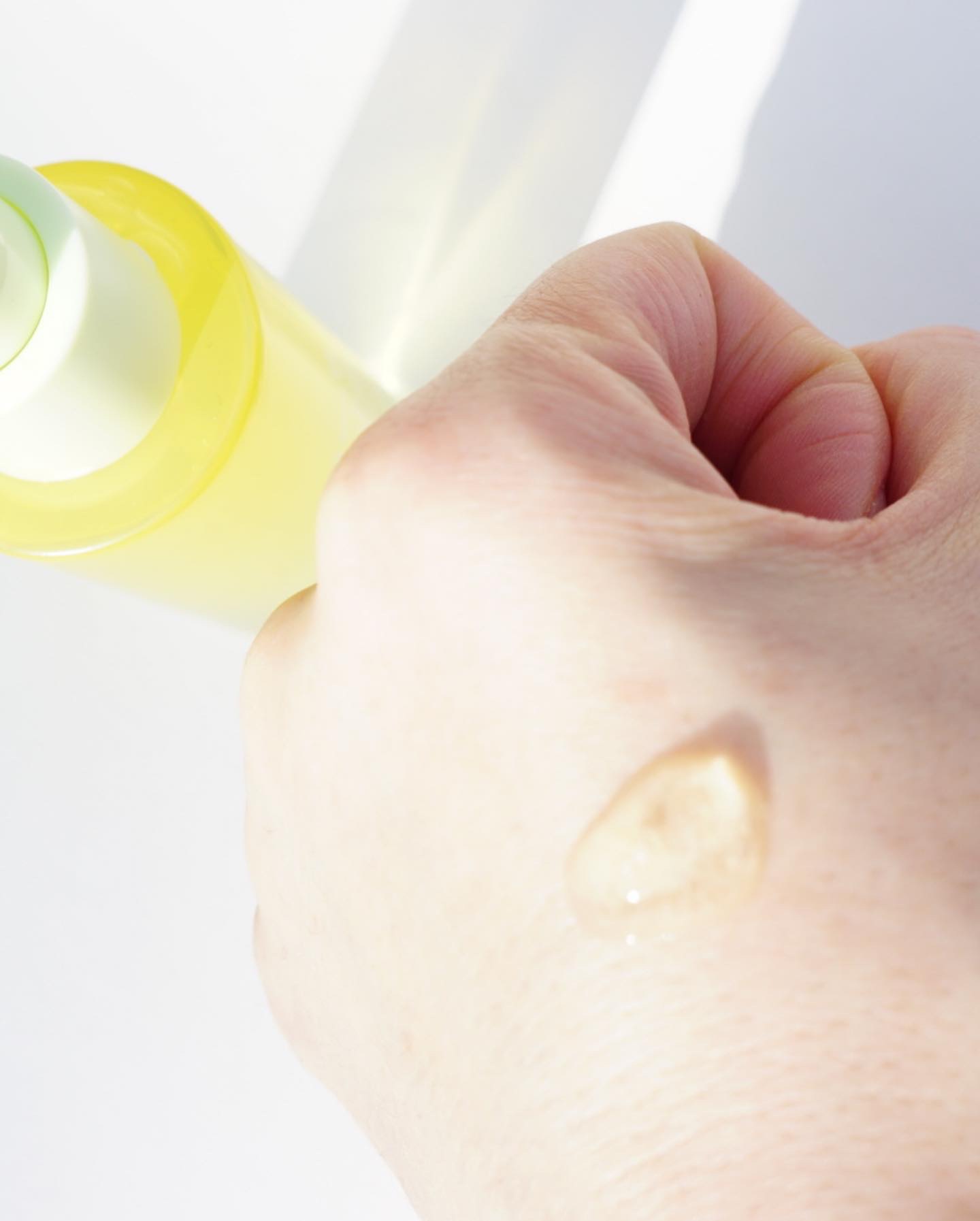 グリーンタンジェリン ビタC ダークスポットケアセラム/goodal/美容液を使ったクチコミ（3枚目）