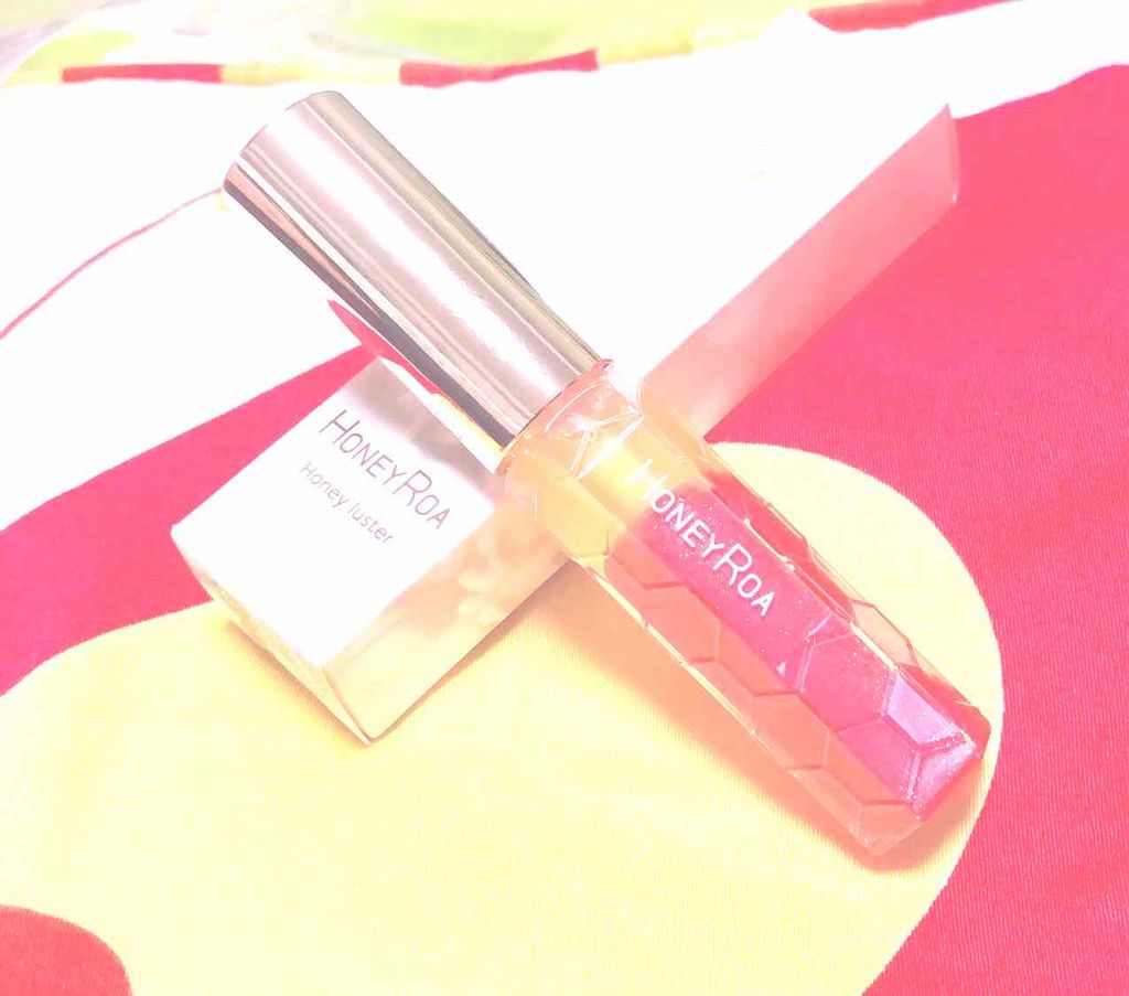 ハニーラスター r/ROAlív/リップグロスを使ったクチコミ（2枚目）
