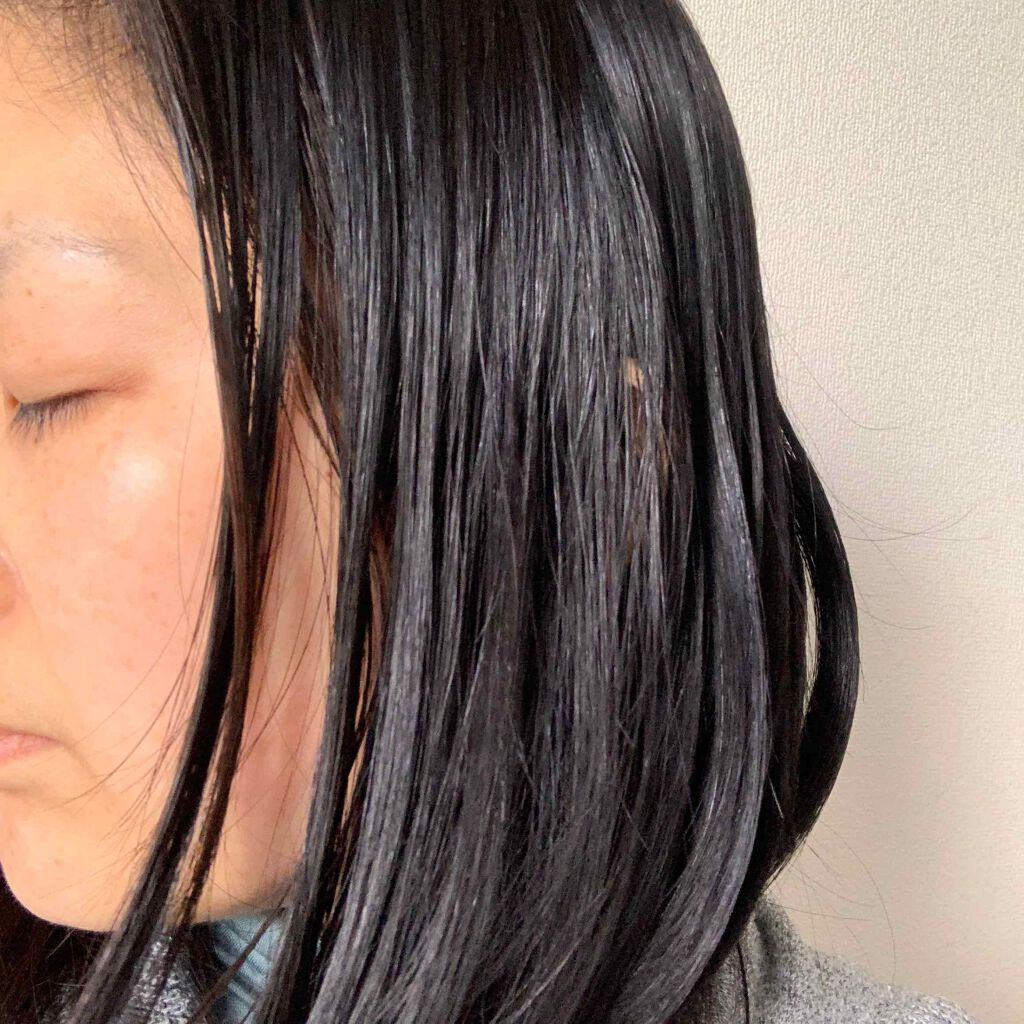 スタイリングオイル(ウェット)/SALONIA/ヘアオイルを使ったクチコミ(4枚目)