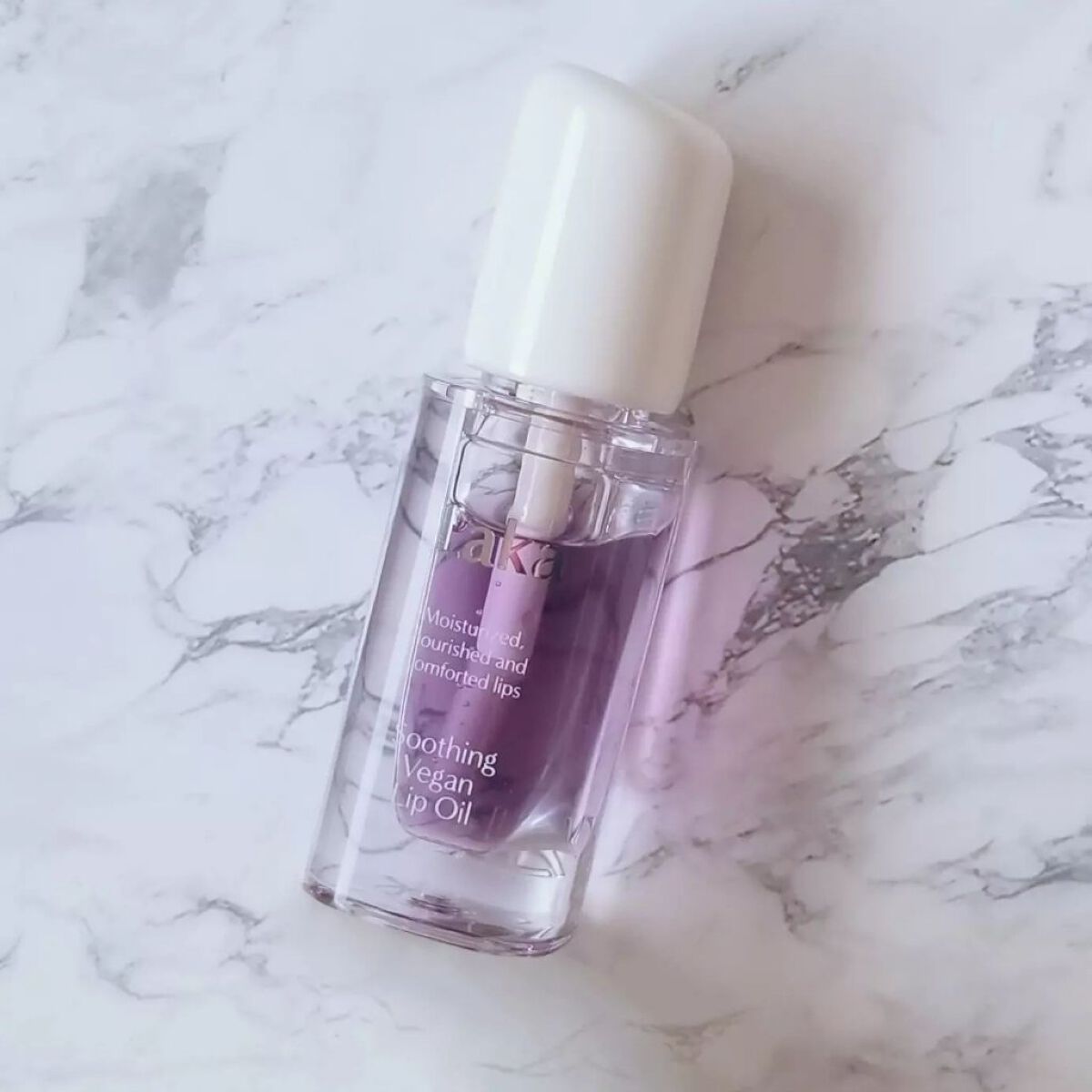 スージングヴィーガンリップオイル/Laka/リップオイルを使ったクチコミ（1枚目）