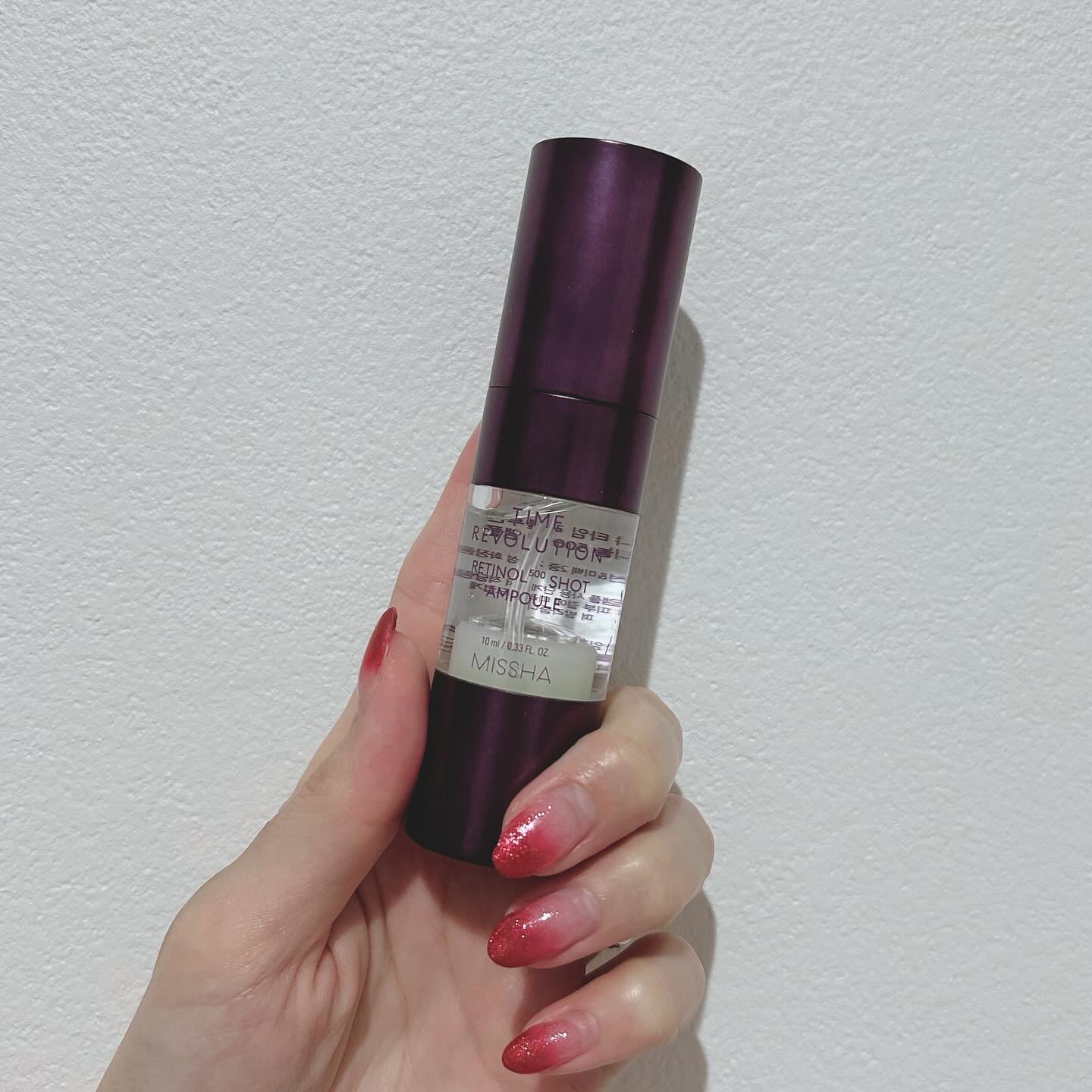 レモンスクエアさんを通して
ミシャジャパンさんの
美容液をお試しさせていただきました！

　
リポソーム型レチノールで
2層の美容液が混ざってとろっとでも
ベタつかなくお肌にハリを与えます！
　

柑橘系の香りで癒される〜🍊
　

#MI