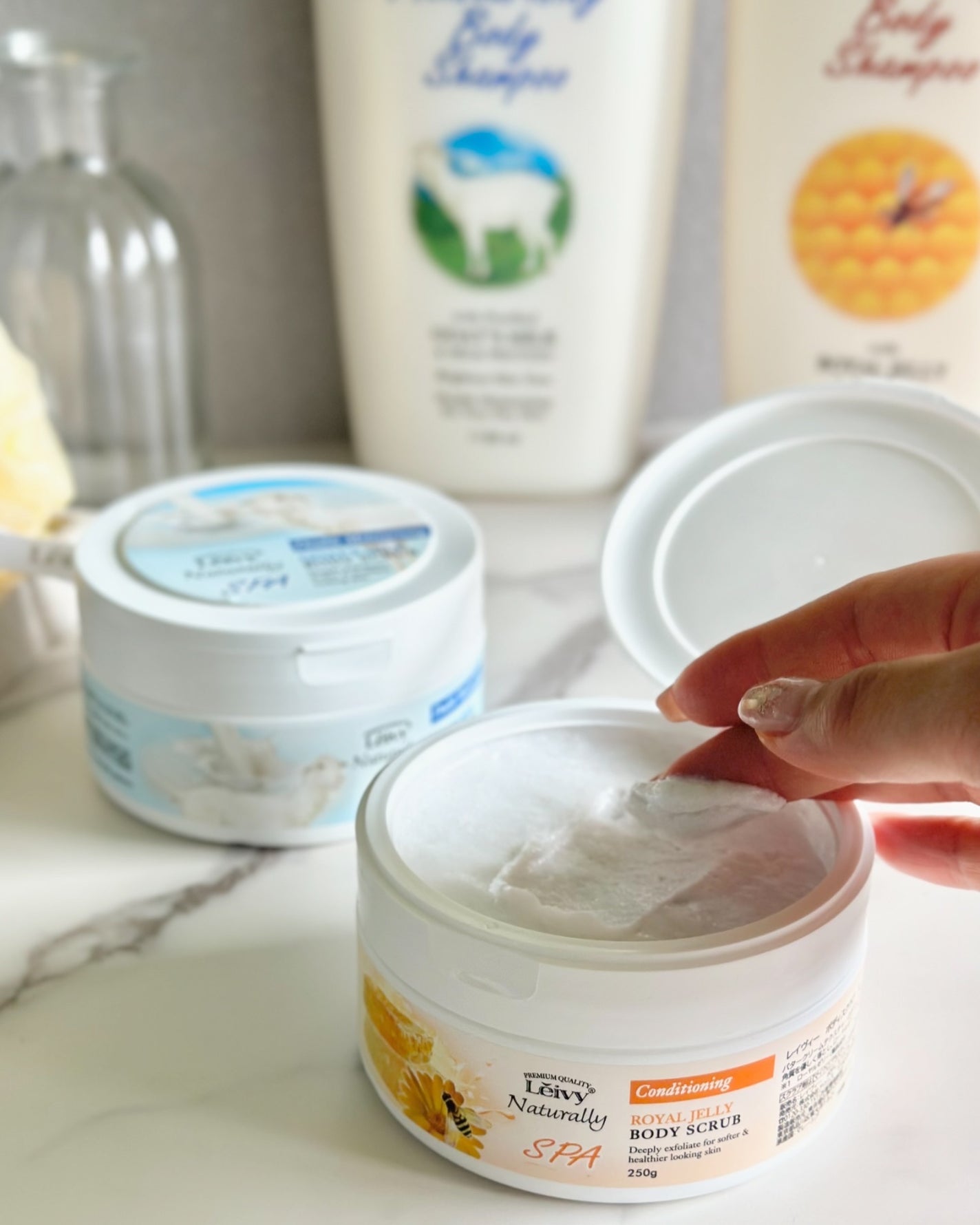 nita⌇フォロバ on LIPS 「あのレイヴィー(@leivy_japan)から新しく発売された..」(3枚目)