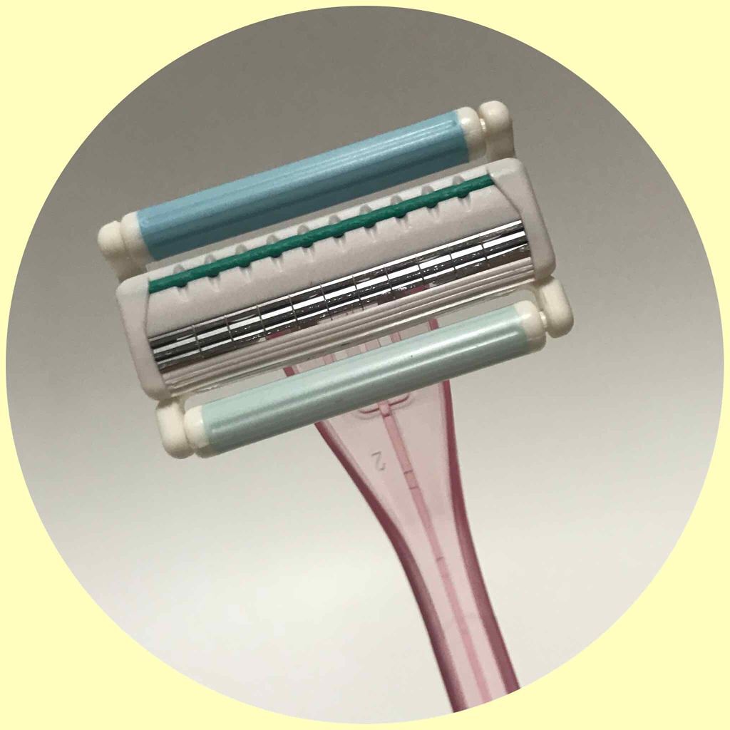 キャミ剃ーる/貝印/シェーバーを使ったクチコミ(2枚目)