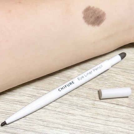 アイ ライナー ペンシル くり出し式/ちふれ/ペンシルアイライナーを使ったクチコミ(1枚目)