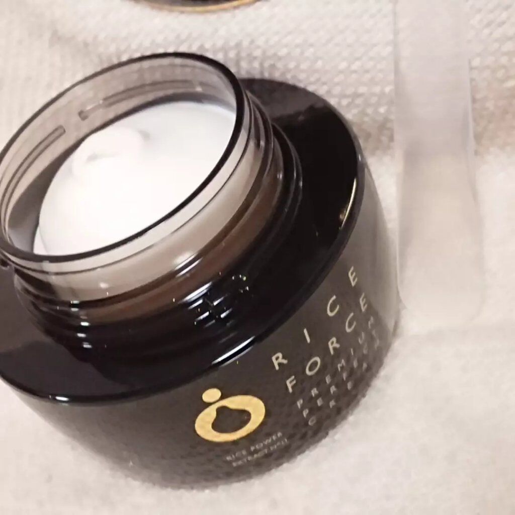 プレミアムパーフェクトクリーム/ライスフォース/フェイスクリームを使ったクチコミ(3枚目)