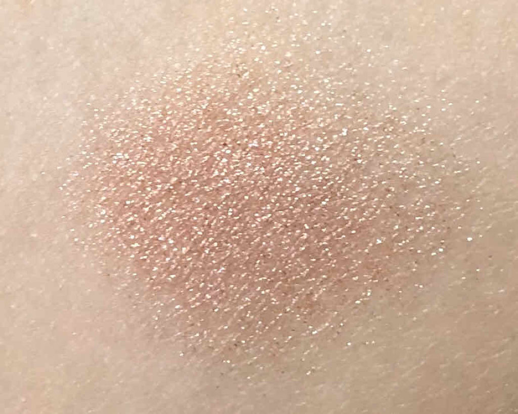 シャドーカスタマイズ/MAJOLICA MAJORCA/単色アイシャドウを使ったクチコミ（3枚目）