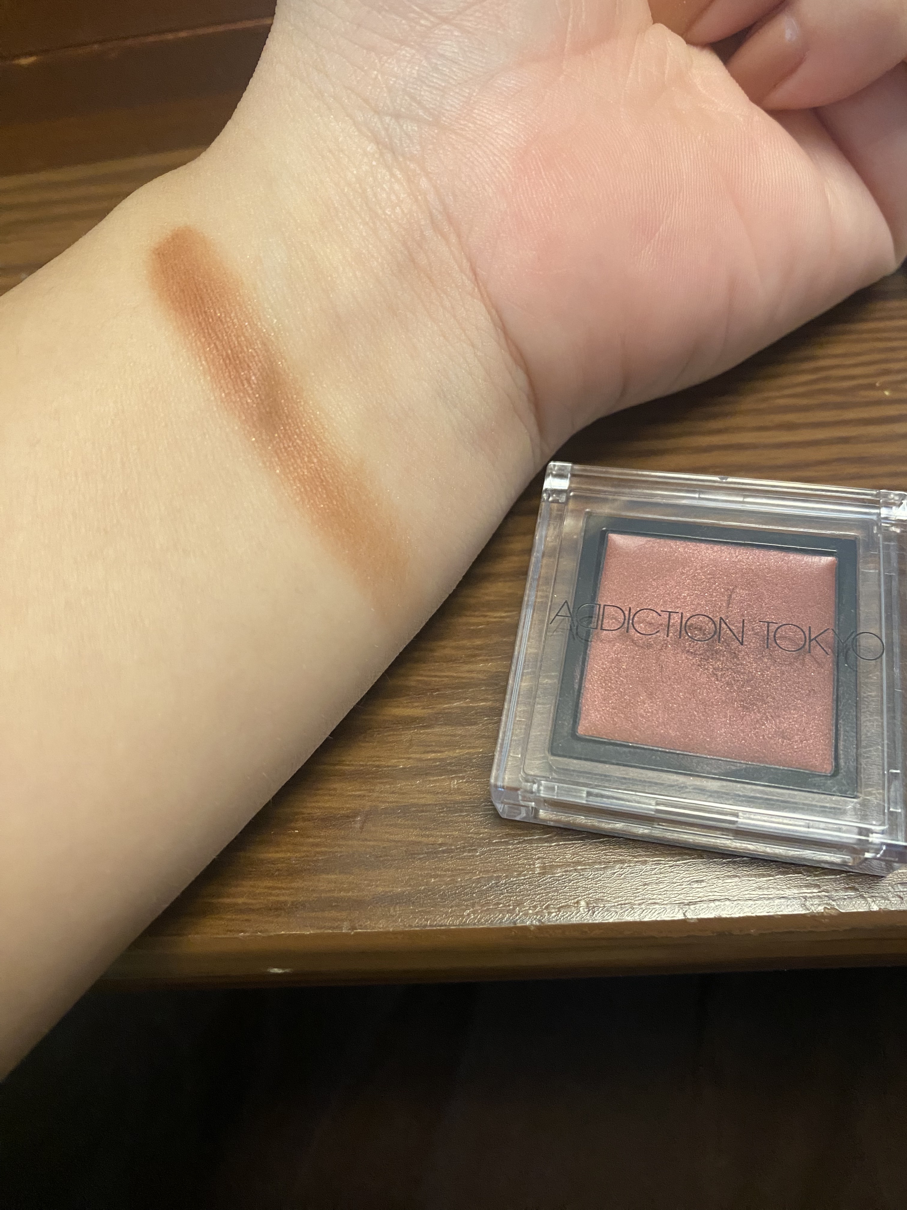 ザ アイシャドウ L/ADDICTION/単色アイシャドウを使ったクチコミ（2枚目）