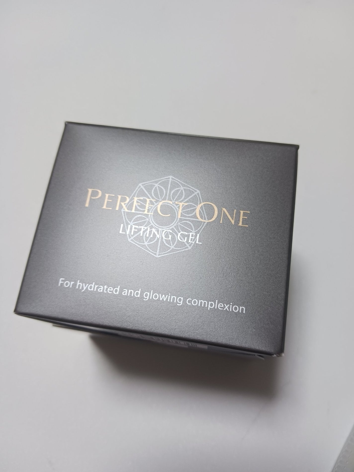 パーフェクトワン リフティングジェル/パーフェクトワン/オールインワン化粧品を使ったクチコミ(1枚目)