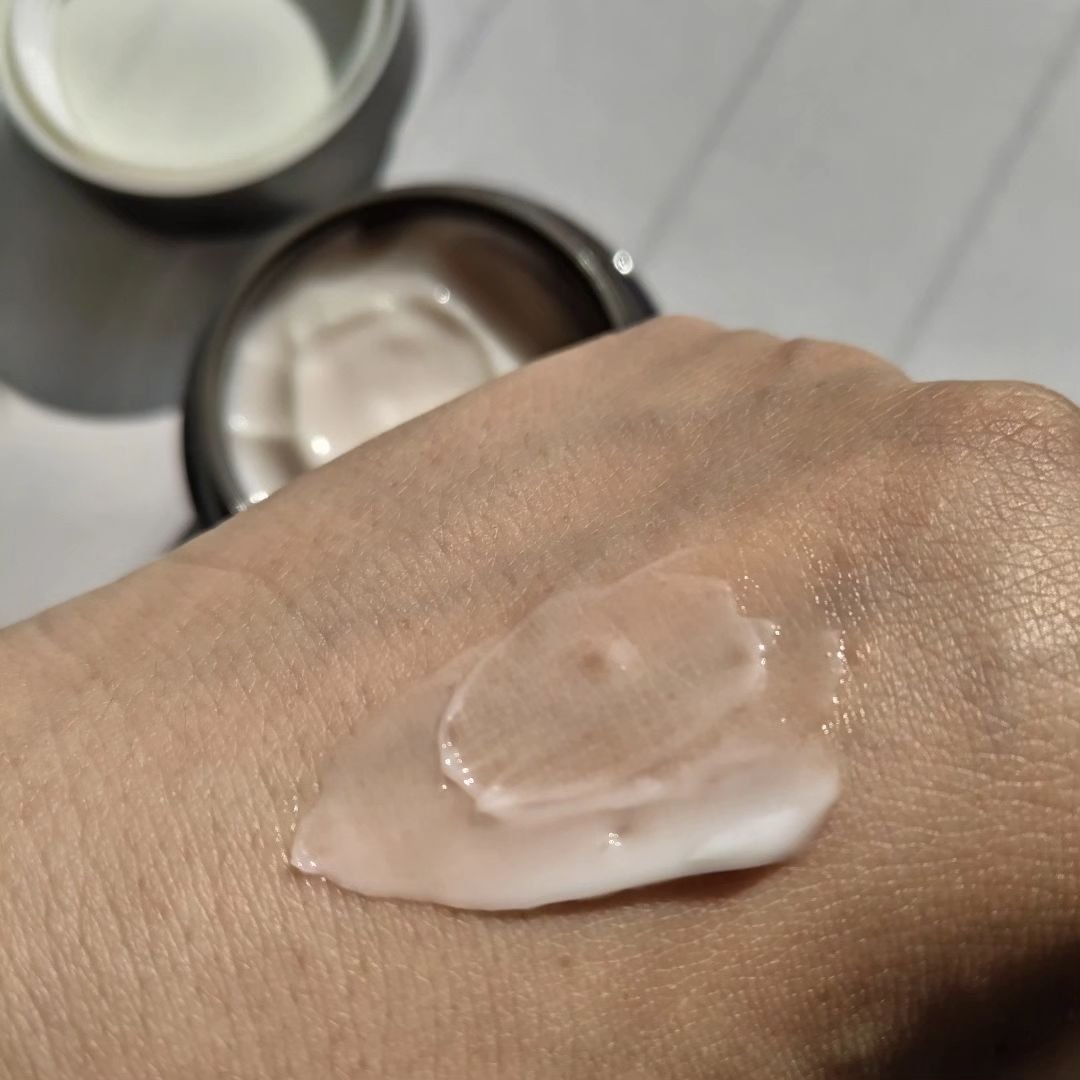 パーフェクトワン リフティングジェル/パーフェクトワン/オールインワン化粧品を使ったクチコミ（3枚目）