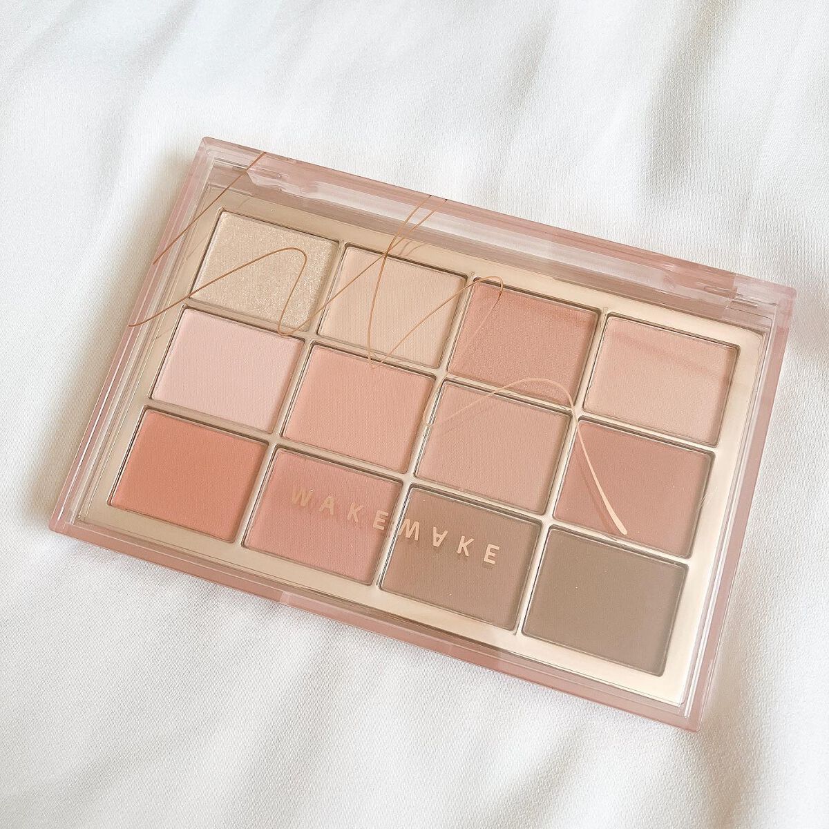 ソフトブラーリングアイパレット 06.アプリコットブラーリング/wakemake/アイシャドウパレットを使ったクチコミ（2枚目）
