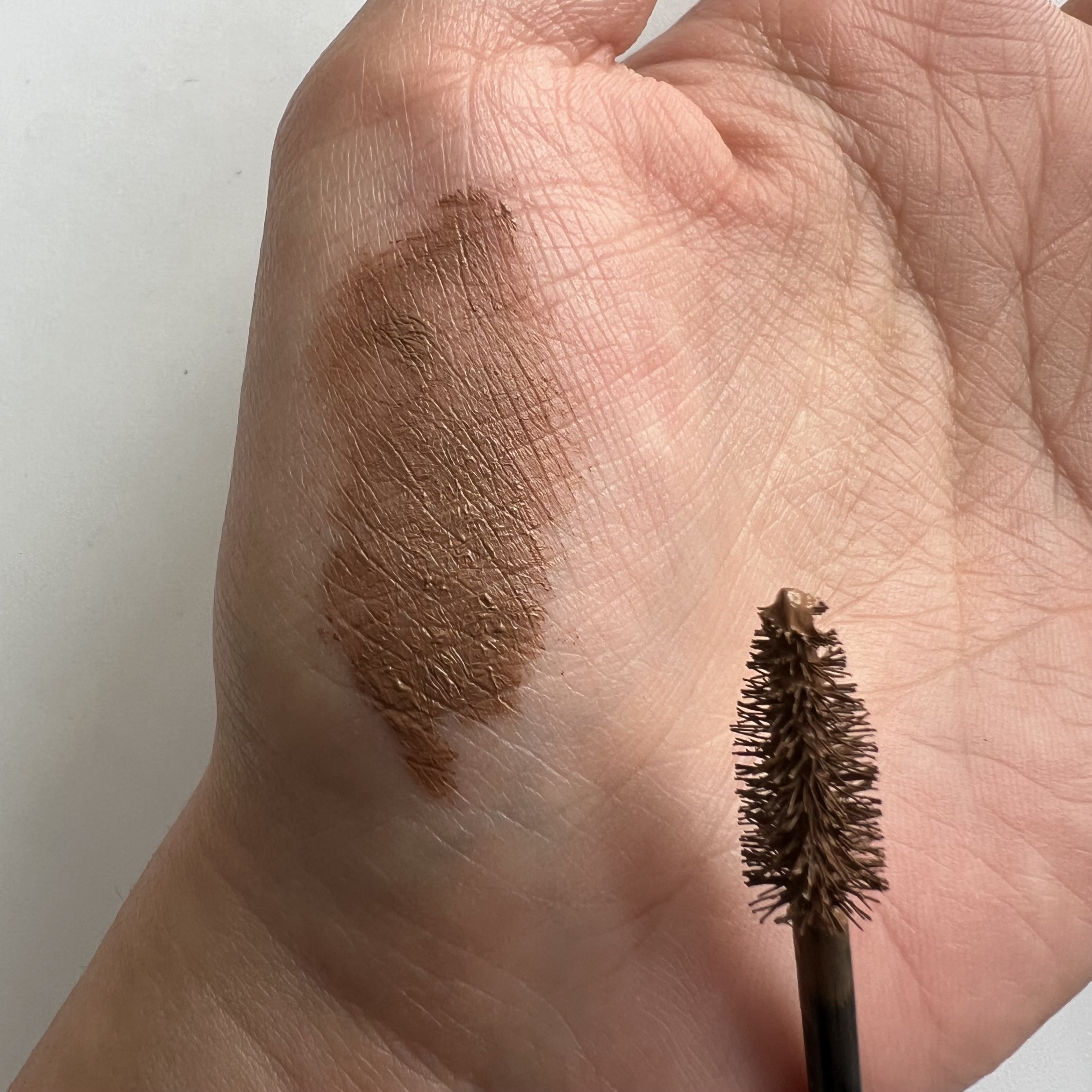 3DアイブロウカラーN BRｰ1 ナチュラルブラウン（濃いブラウン～黒髪に合う）/KATE/眉マスカラを使ったクチコミ（2枚目）