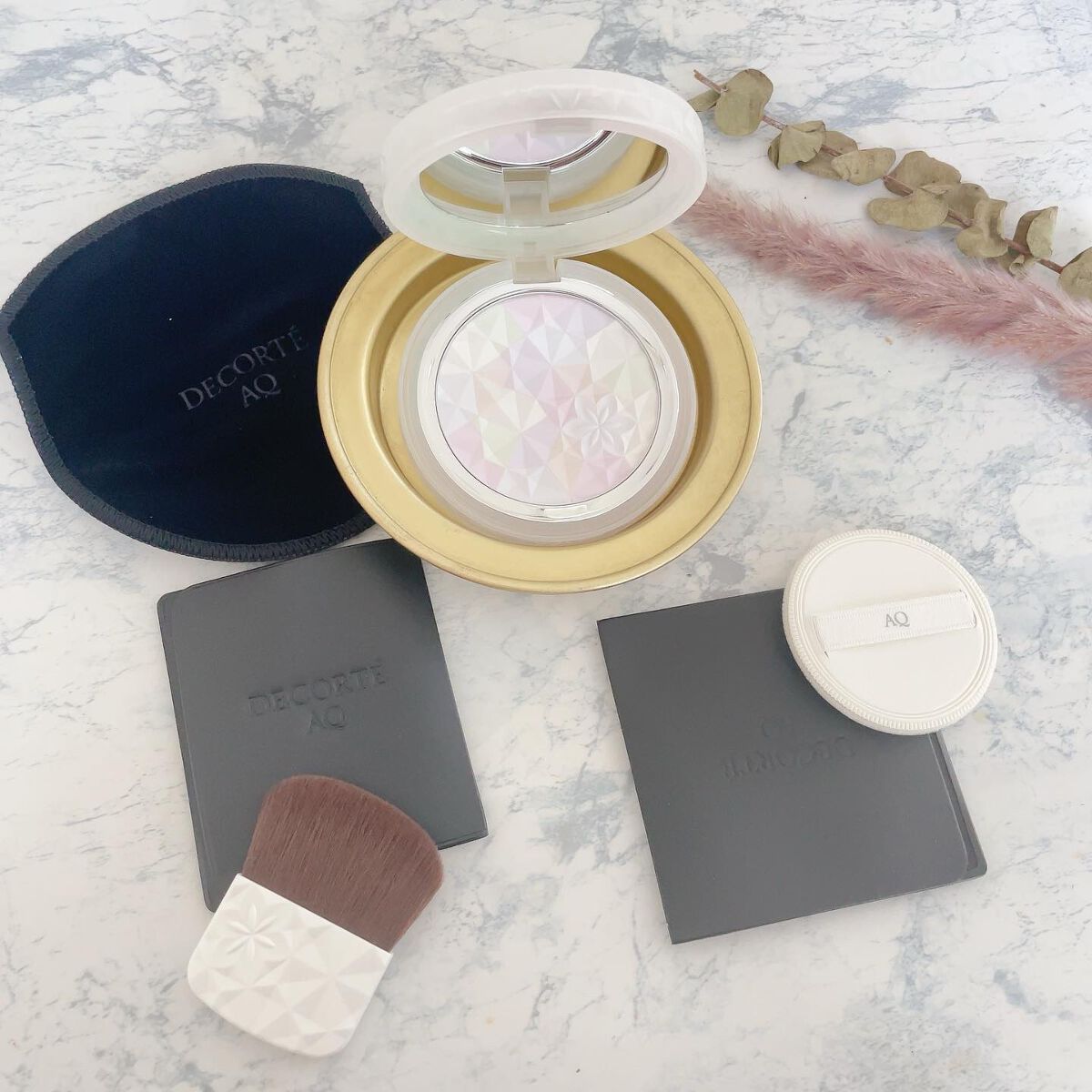 AQ オーラ リフレクター/DECORTÉ/プレストパウダーを使ったクチコミ(3枚目)