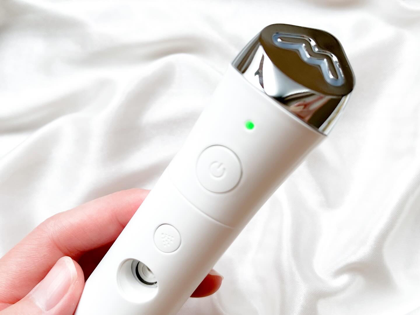 ブルーレイヤーミストアンプルジェット美顔器/MEDITHERAPY/美顔器・マッサージを使ったクチコミ（3枚目）