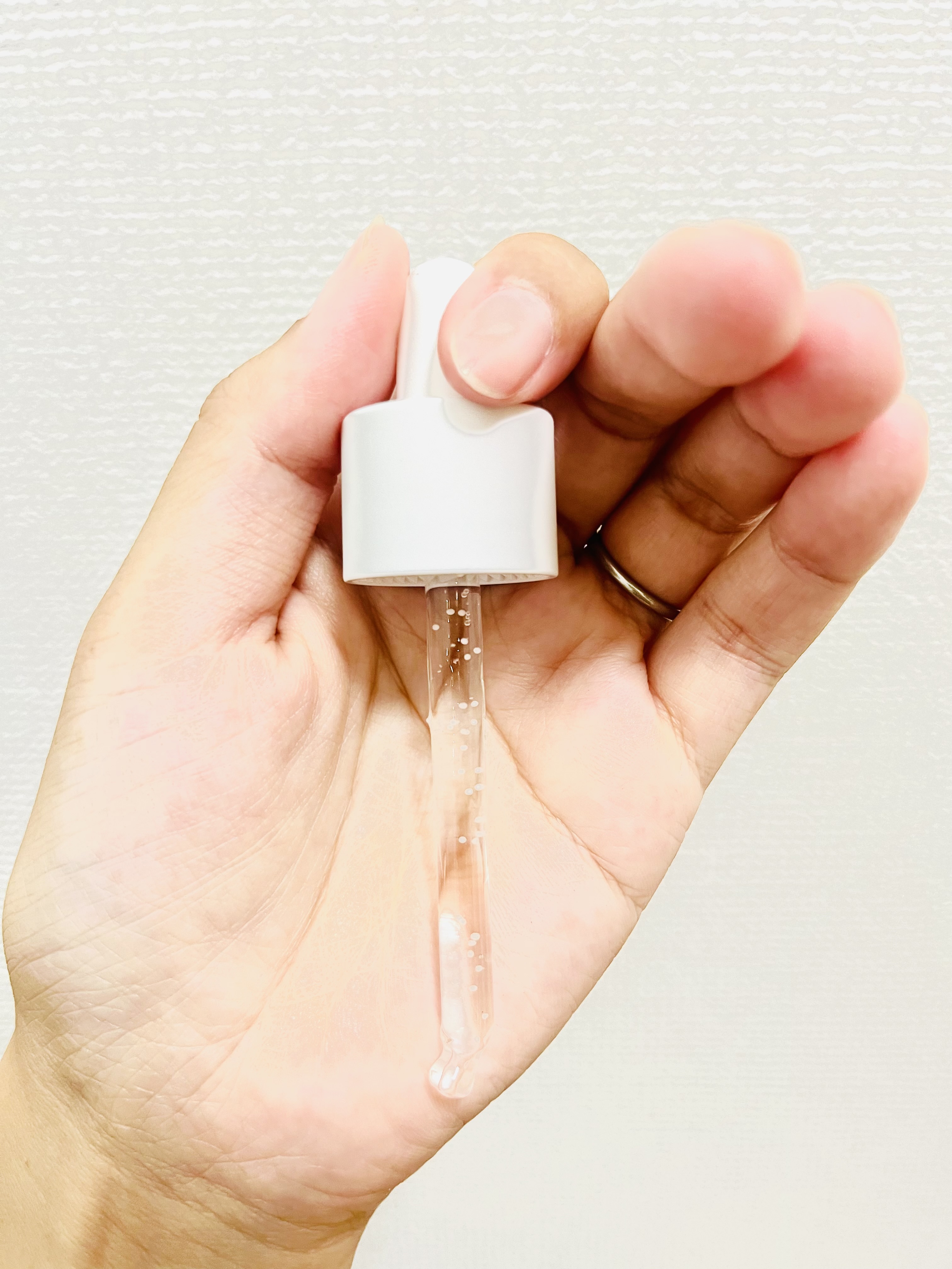 トーンブライトニング カプセルアンプル/SKIN1004/美容液を使ったクチコミ（3枚目）