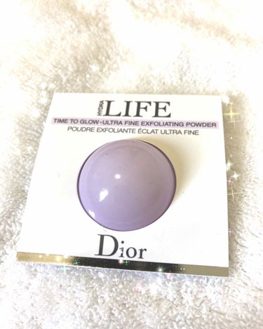 Dior ライフ ポリッシュ パウダーのクチコミ「他のどの洗顔パウダーよりも滑らかで、顔にずっと乗せていたかったです。

もっちりとかしっとりと.....」（1枚目）