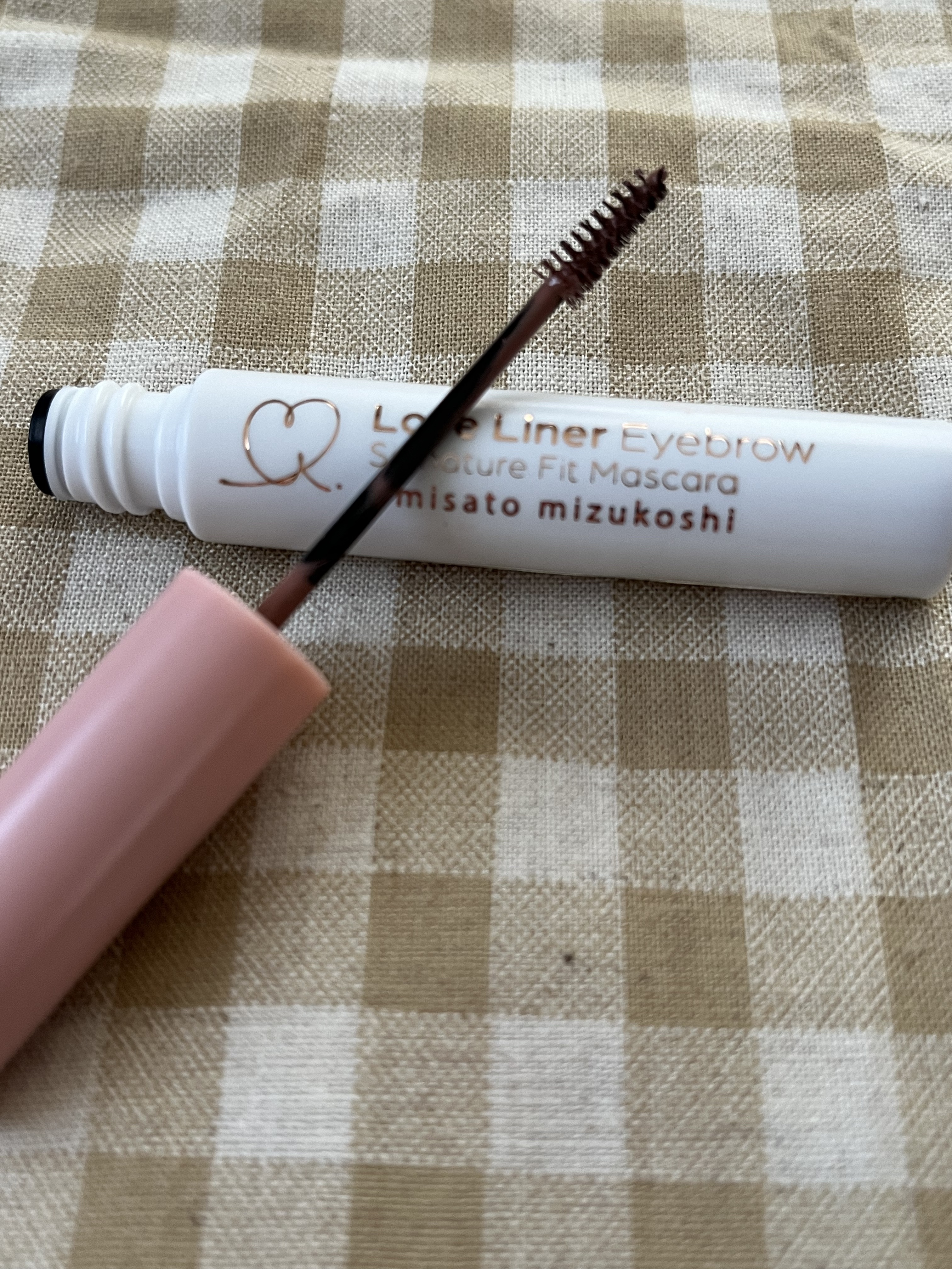 ラブ・ライナー シグネチャーフィットマスカラ ＭＭＣ２＜アイブロウ＞/ラブ・ライナー/眉マスカラを使ったクチコミ（2枚目）