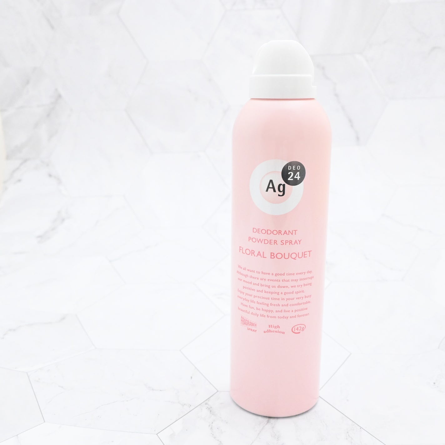 パウダースプレー(フローラルブーケ)/エージーデオ24/デオドラント・制汗剤を使ったクチコミ(1枚目)