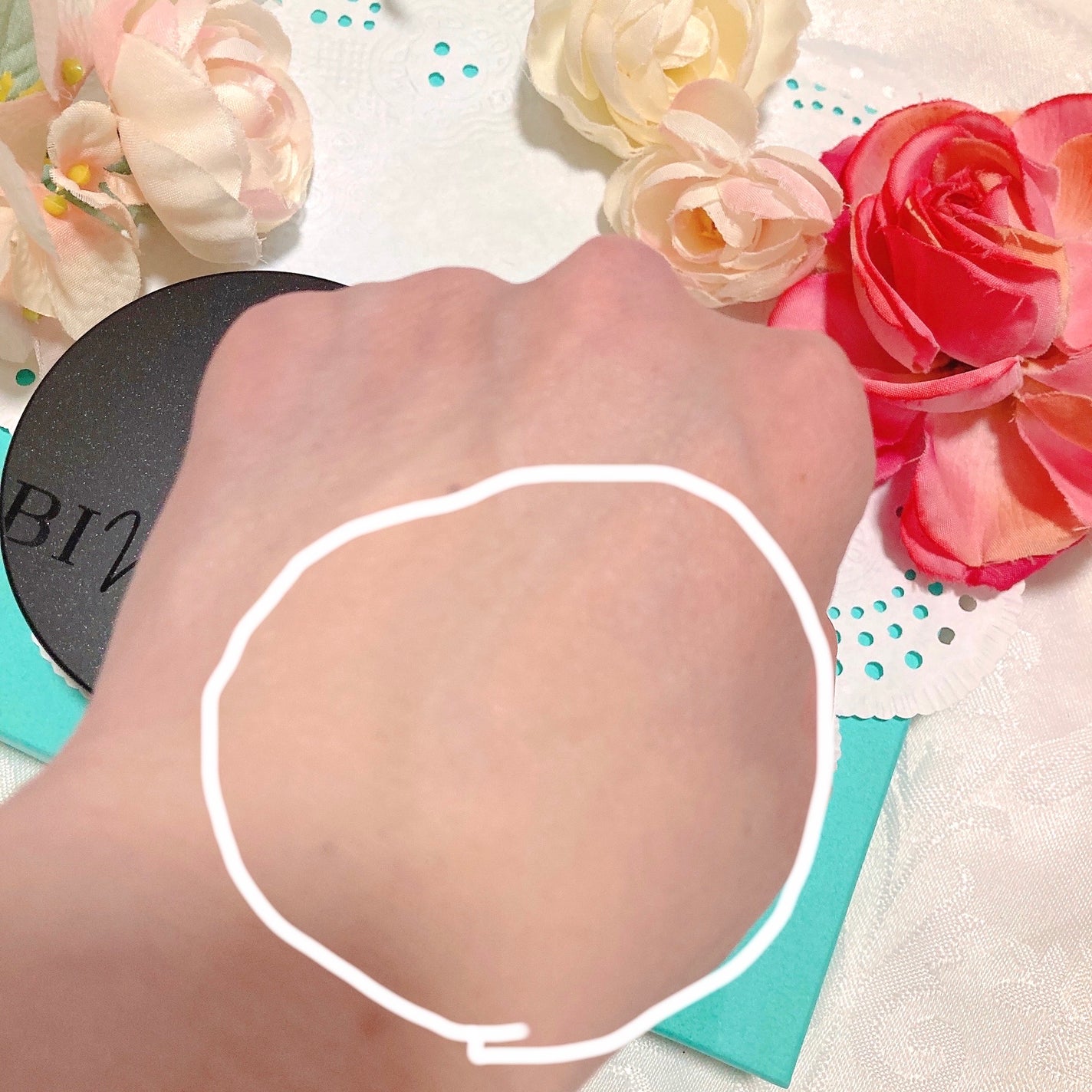 ベルベットジュエルクッション/BIVABOO/クッションファンデーションを使ったクチコミ(6枚目)