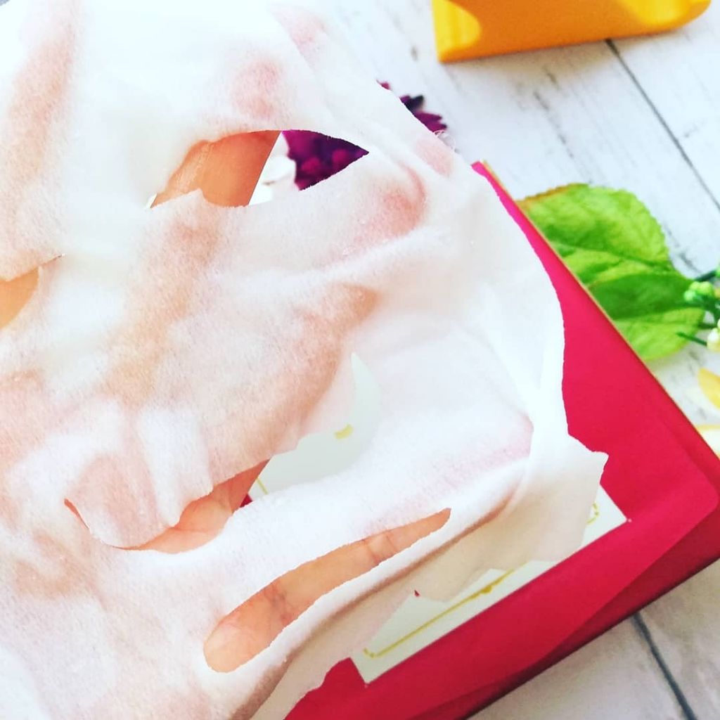 ルルルンプレシャス RED(モイスト)【旧】/ルルルン/シートマスク・パックを使ったクチコミ（2枚目）