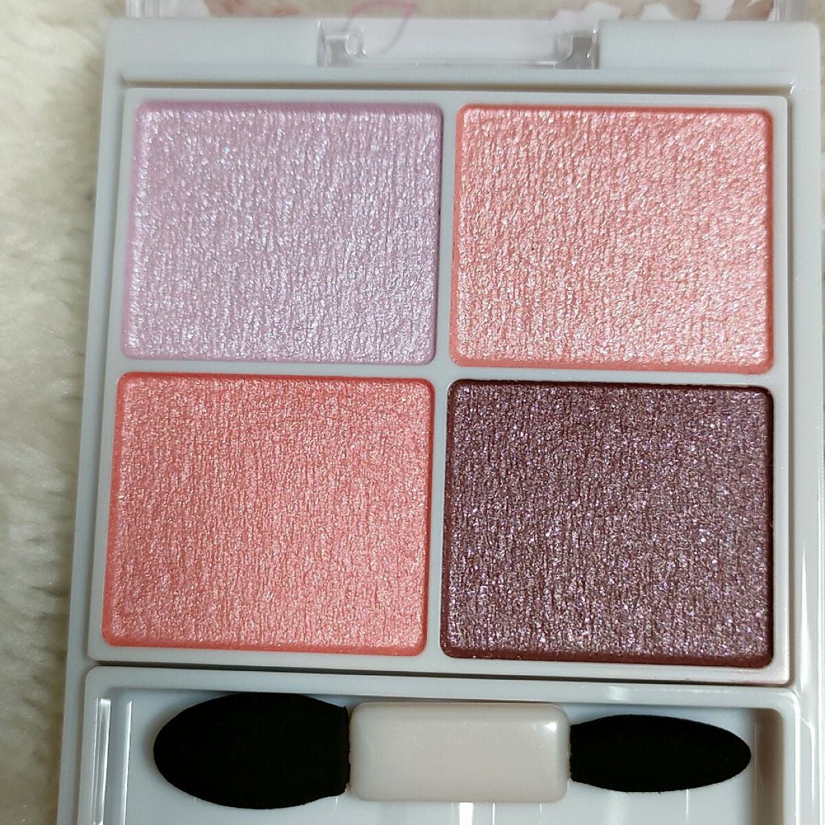 シルキースフレアイズ/キャンメイク/アイシャドウパレットを使ったクチコミ(2枚目)