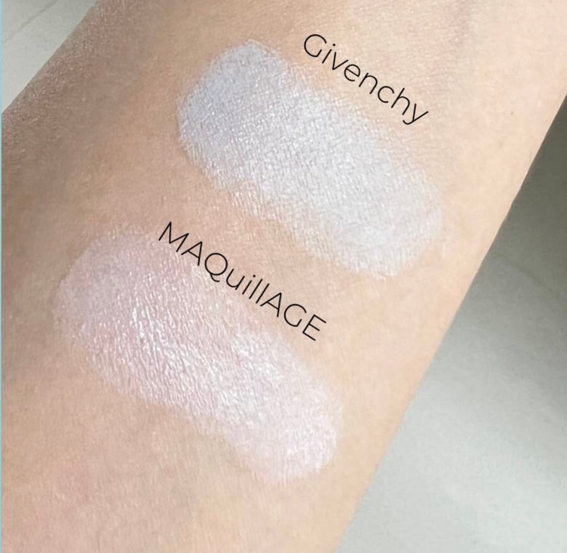 プリズム・リーブル・スキンケアリング・コレクター/GIVENCHY/化粧下地を使ったクチコミ(3枚目)