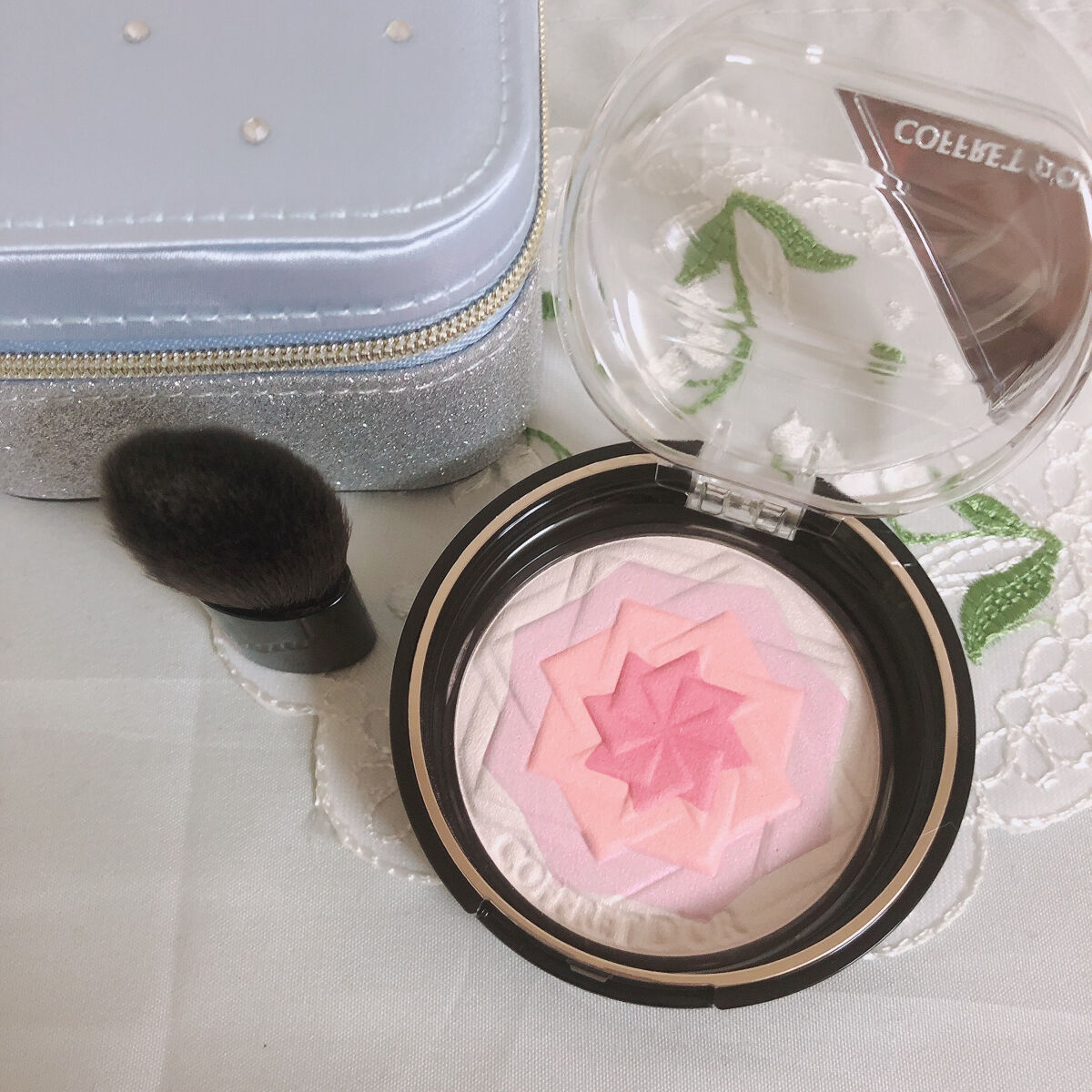 スマイルアップチークスＳ/コフレドール/パウダーチークを使ったクチコミ（1枚目）