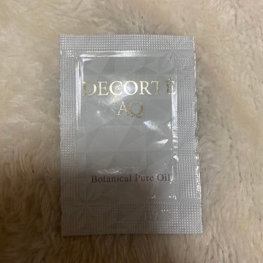 DECORTÉ AQ ボタニカル ピュアオイルのクチコミ「COSME DECORTE　AQ ボタニカル ピュアオイル

サンプル頂いてこちら初めて使って.....」（1枚目）