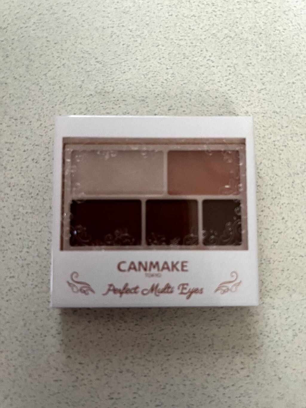 パーフェクトマルチアイズ/キャンメイク/アイシャドウパレットを使ったクチコミ（2枚目）