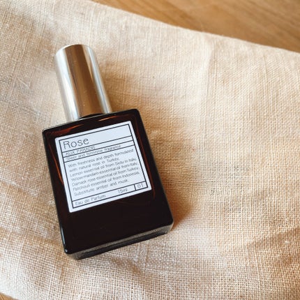 オードパルファム #01 Rose 〔ローズ〕/AUX PARADIS/香水(レディース)を使ったクチコミ(1枚目)