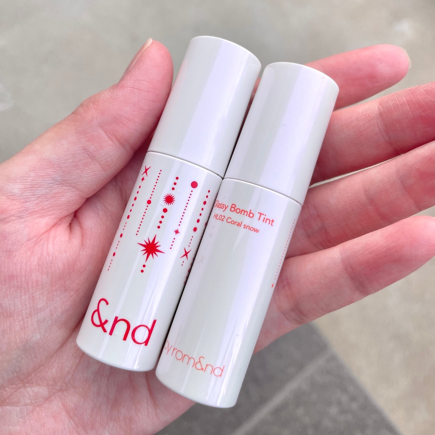 アンドバイロムアンド グラッシーボムティント/&nd by rom&nd/リップティントを使ったクチコミ(4枚目)