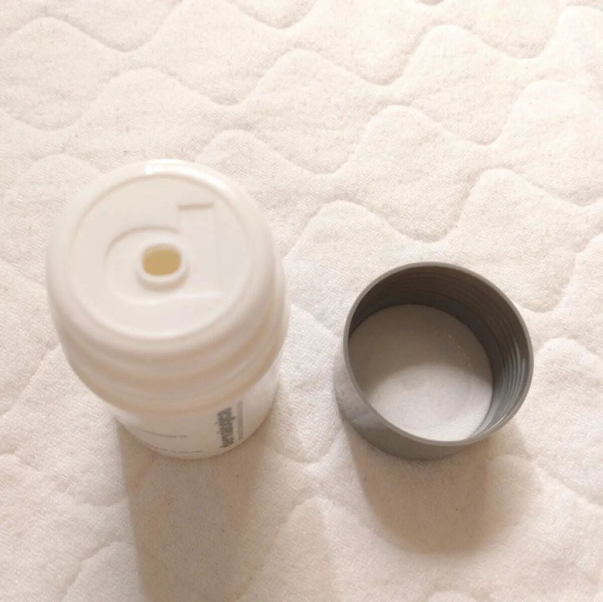 デイリーマイクロフォリエント/ダーマロジカ/洗顔パウダーを使ったクチコミ(4枚目)