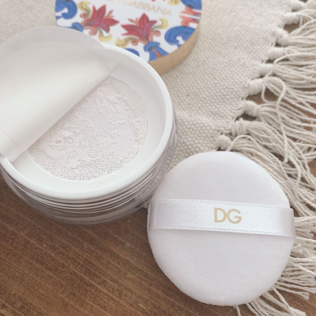 ソーラーグロウ トランスルーセント ルースセッティングパウダー /DOLCE&GABBANA BEAUTY/ルースパウダーを使ったクチコミ(2枚目)