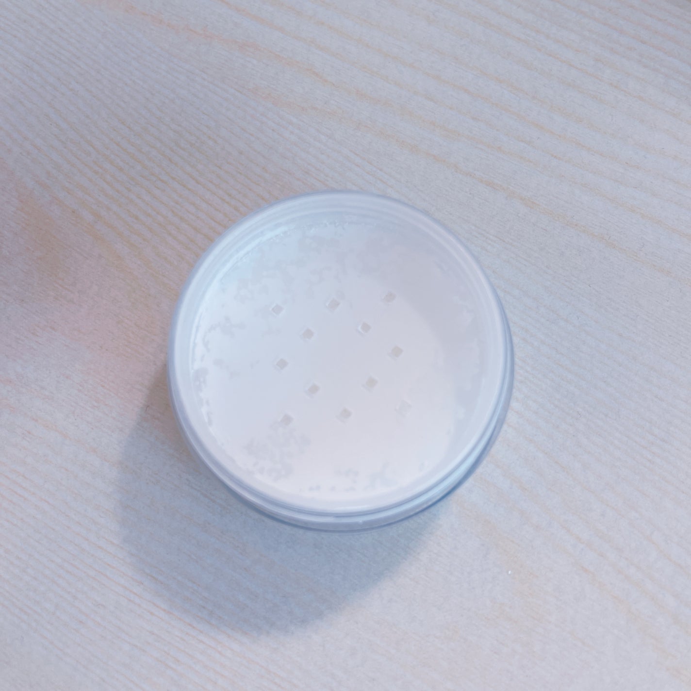 ポアセバムパウダー/One-day's you/ルースパウダーを使ったクチコミ(2枚目)