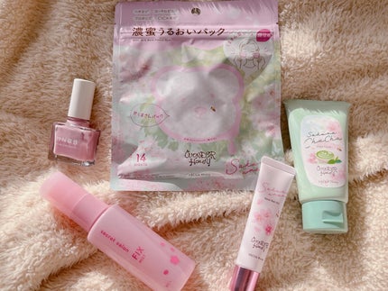 みみみ on LIPS 「🌸𝑉𝐸𝐶𝑈𝐴𝐻𝑜𝑛𝑒𝑦×𝗕𝗖𝗟@vecuahoney.off..」(1枚目)