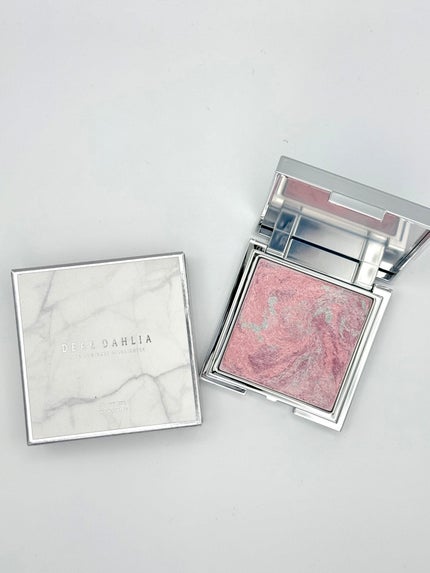 スキンルミナスハイライター/DEAR DAHLIA/パウダーハイライトを使ったクチコミ(1枚目)