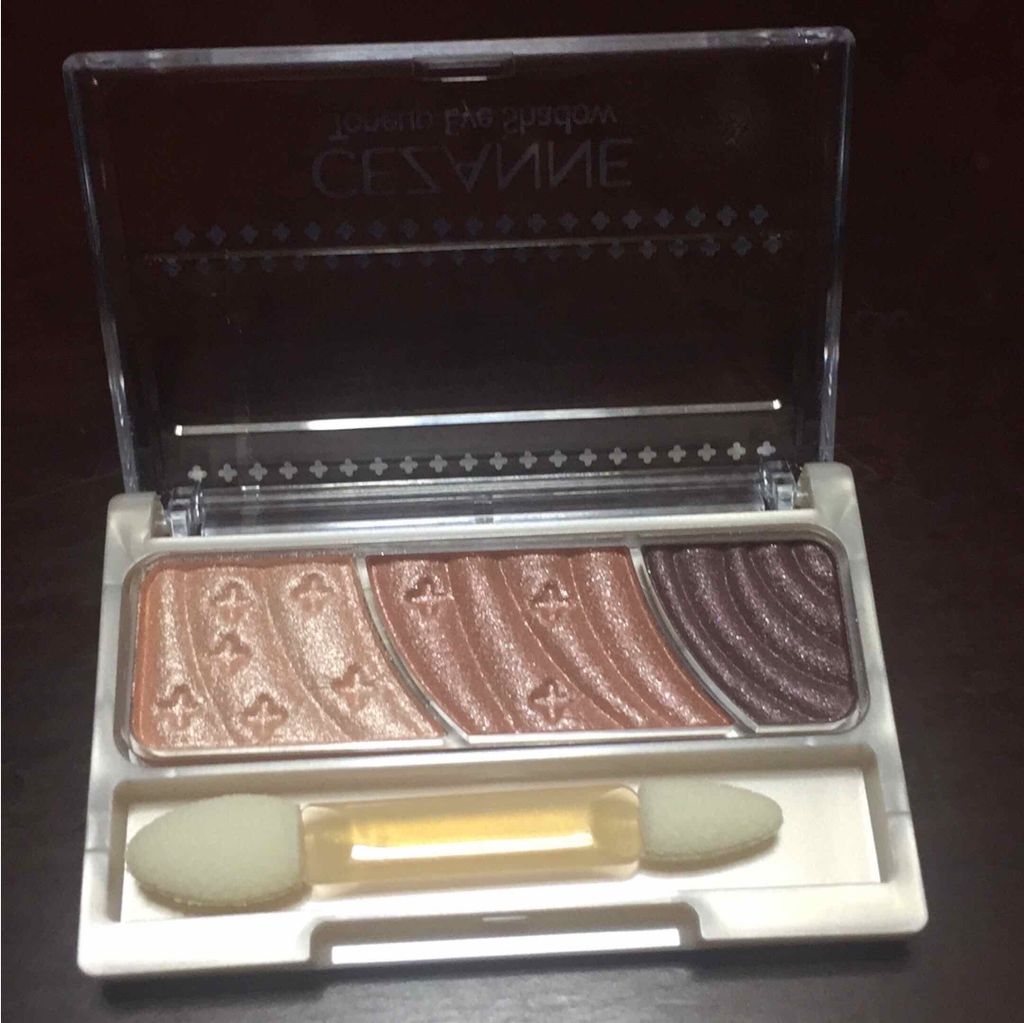 トーンアップアイシャドウ/CEZANNE/アイシャドウパレットを使ったクチコミ(2枚目)