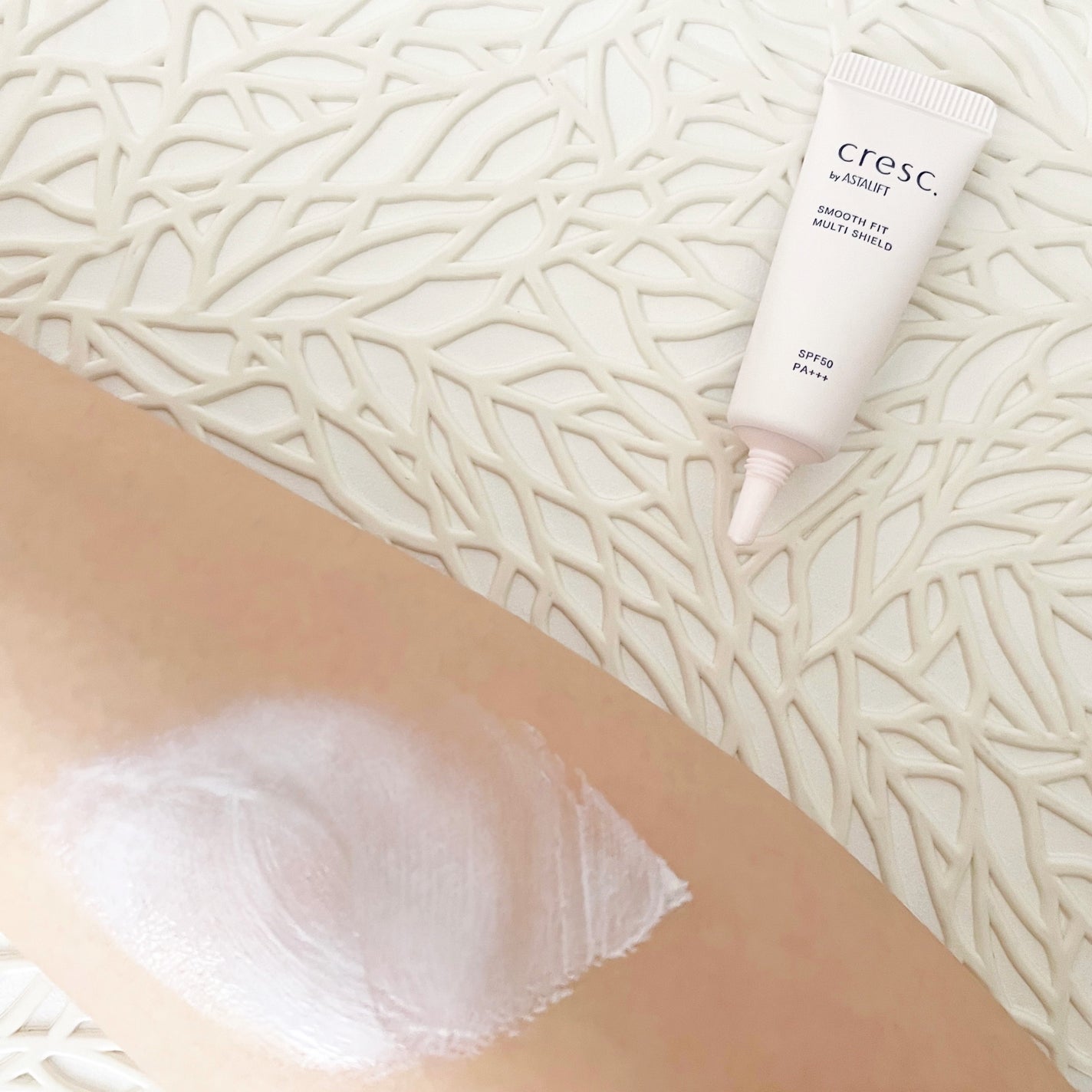 スムースフィット マルチシールド/cresc. by ASTALIFT/化粧下地を使ったクチコミ(3枚目)