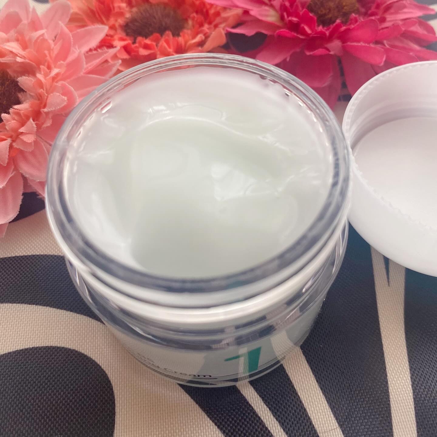 1番 塗るパントテン酸スージングクリーム/numbuzin/フェイスクリームを使ったクチコミ（2枚目）