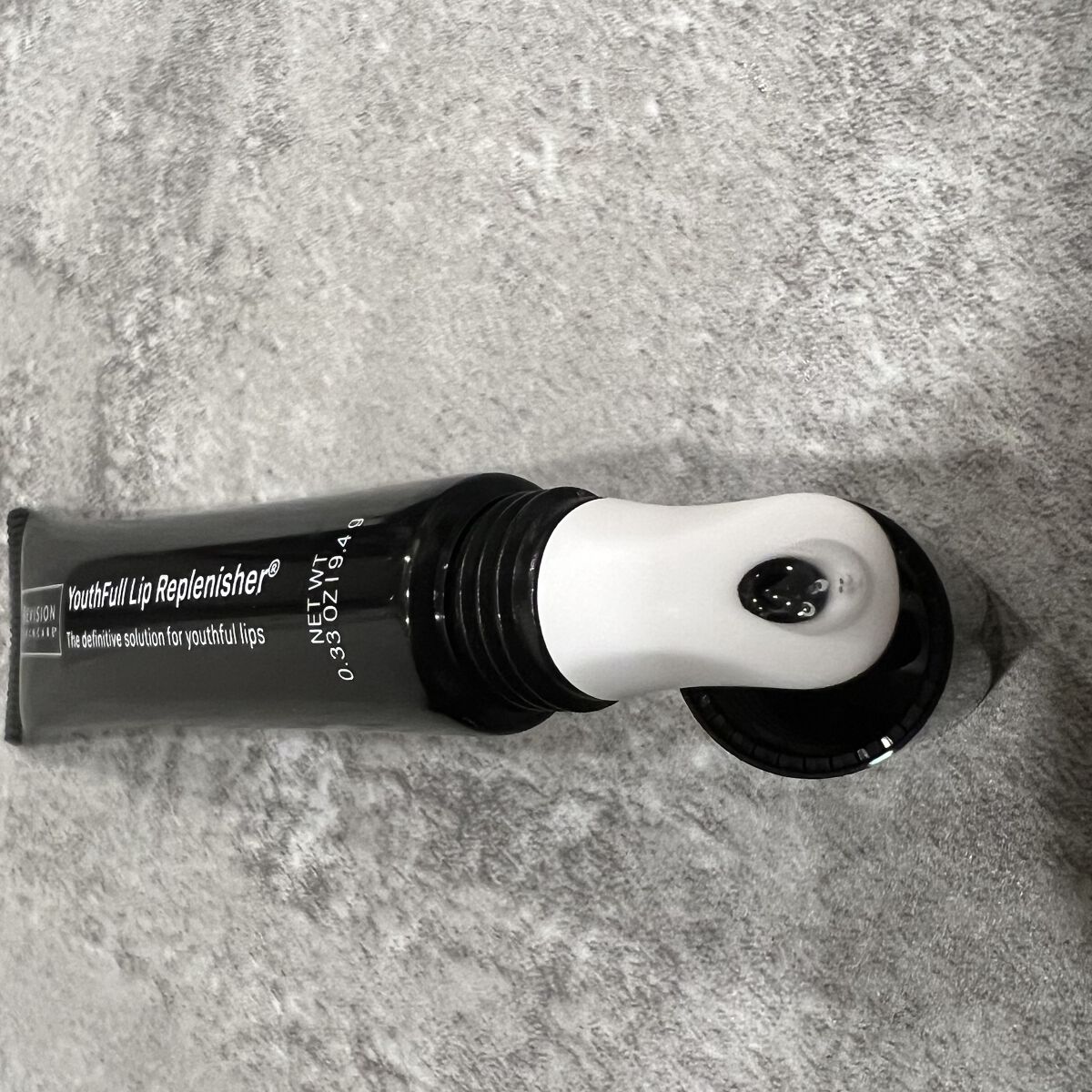 ユースフルリップ/REVISION SKINCARE/リップクリームを使ったクチコミ（2枚目）