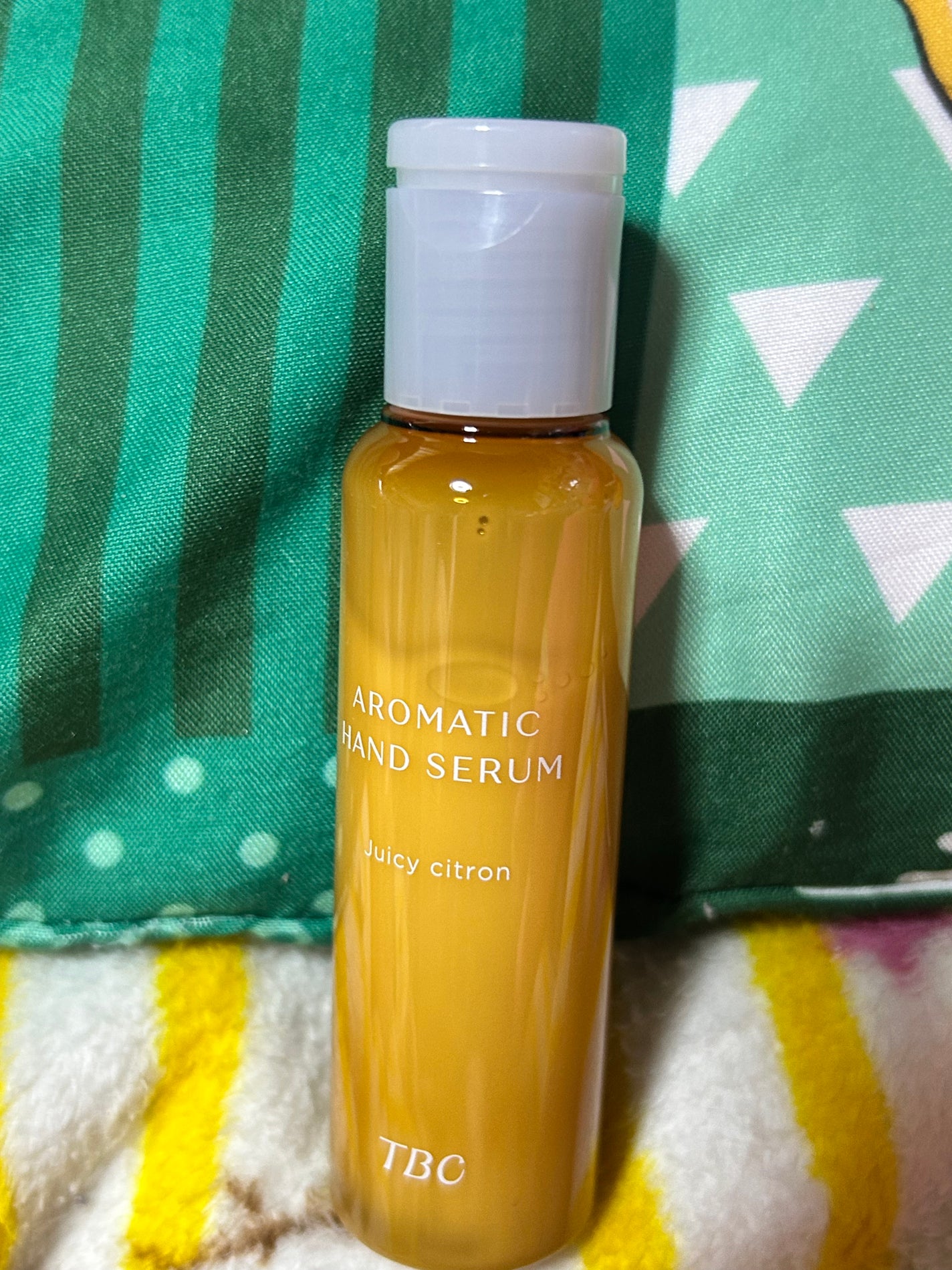 アロマティックハンドセラム ジューシー シトロンの香り/TBC/ハンドクリームを使ったクチコミ(2枚目)