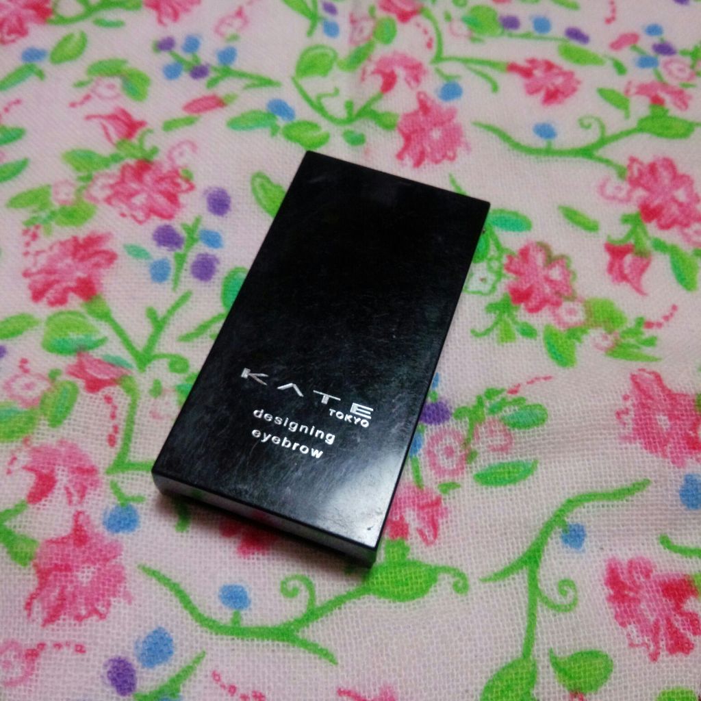 ケイト デザイニングアイブロウ3D/KATE/パウダーアイブロウを使ったクチコミ(1枚目)