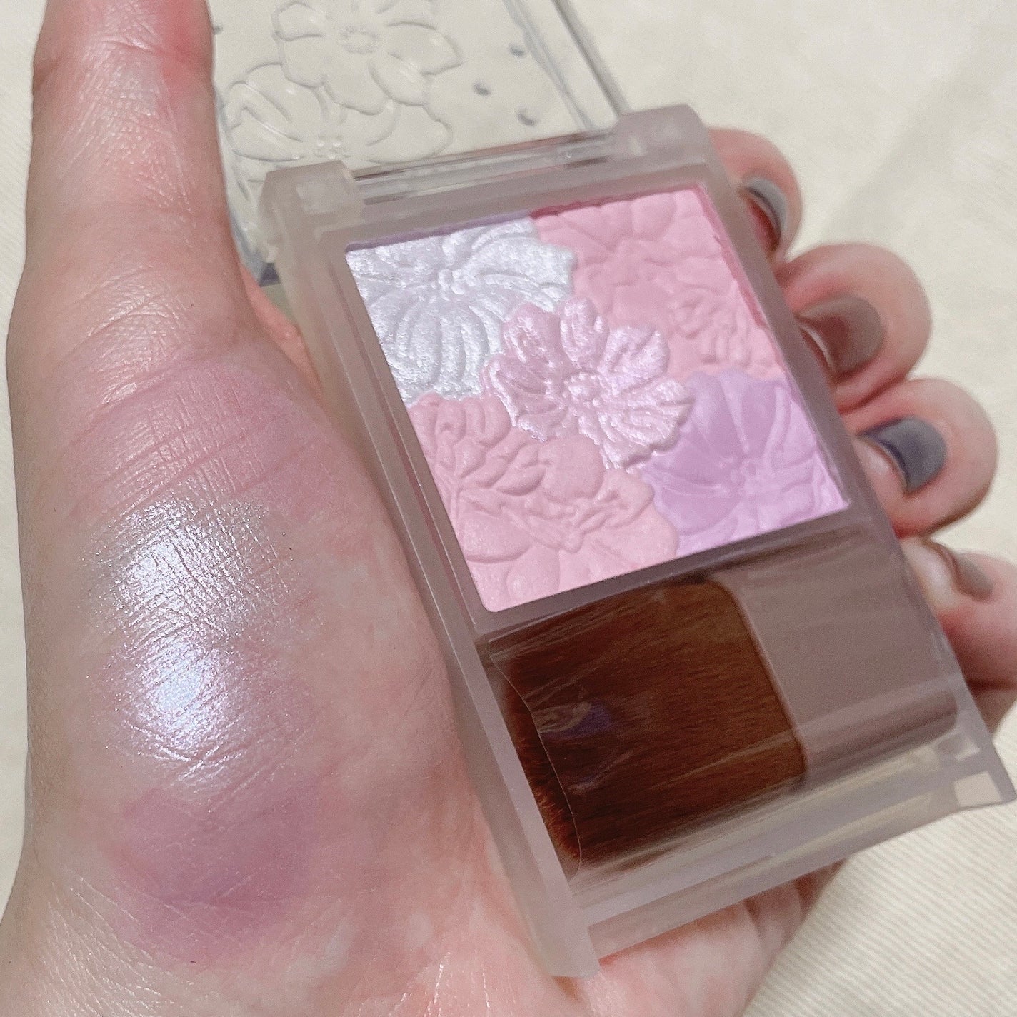 グロウフルールチークス(ブレンドタイプ)/キャンメイク/パウダーチークを使ったクチコミ(3枚目)