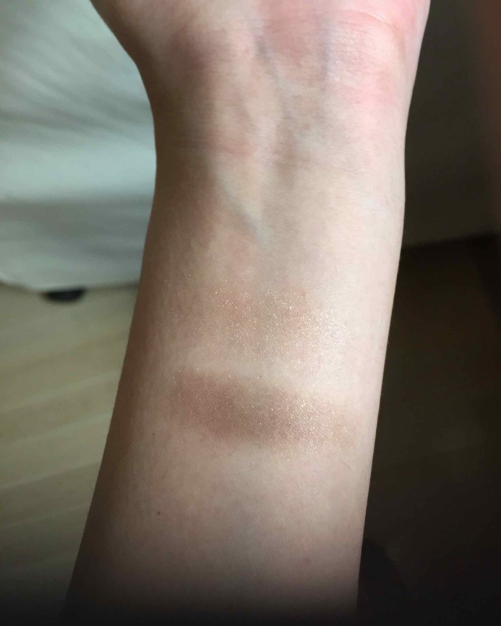 ブライトアップアイシャドウ BE-01 (ブラウンベージュ)/media/単色アイシャドウを使ったクチコミ（2枚目）