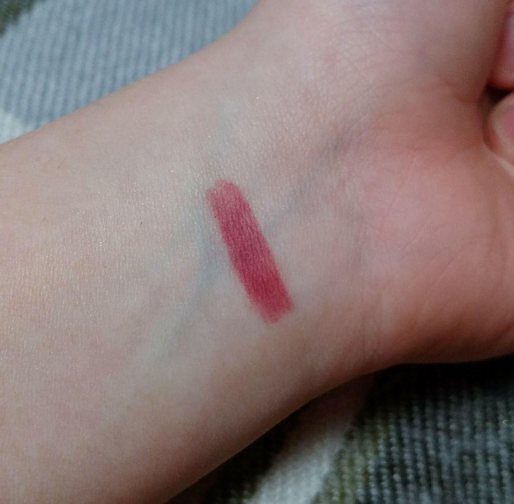 ヴェロア エクストリーム マット リップスティック/ローラ メルシエ/口紅を使ったクチコミ（2枚目）