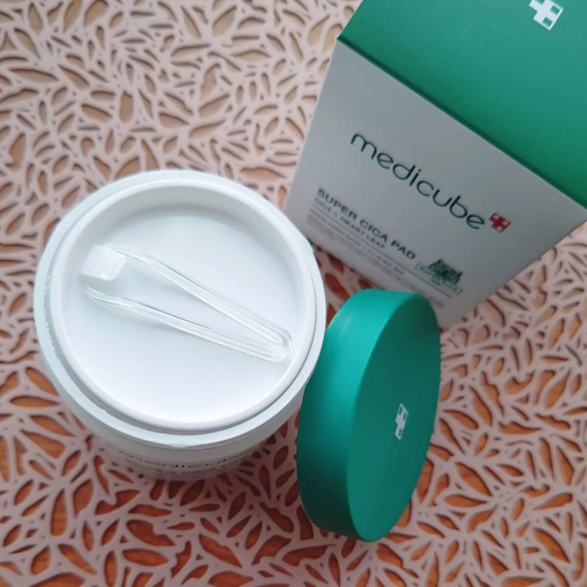 スーパーシカクッション 22号(リフィル)/MEDICUBE/クッションファンデーションを使ったクチコミ（3枚目）