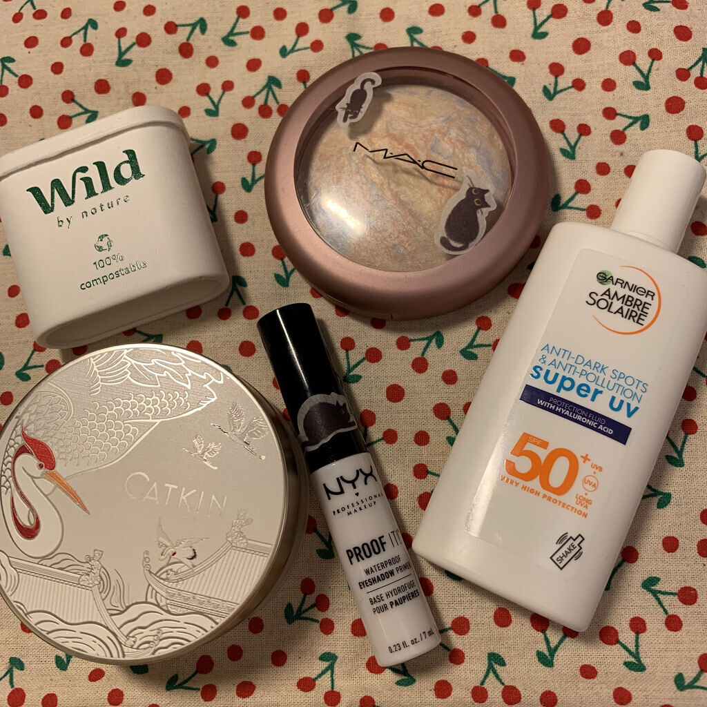 浮生若夢シリーズ フロストルースパウダー/CATKIN/ルースパウダーを使ったクチコミ（1枚目）