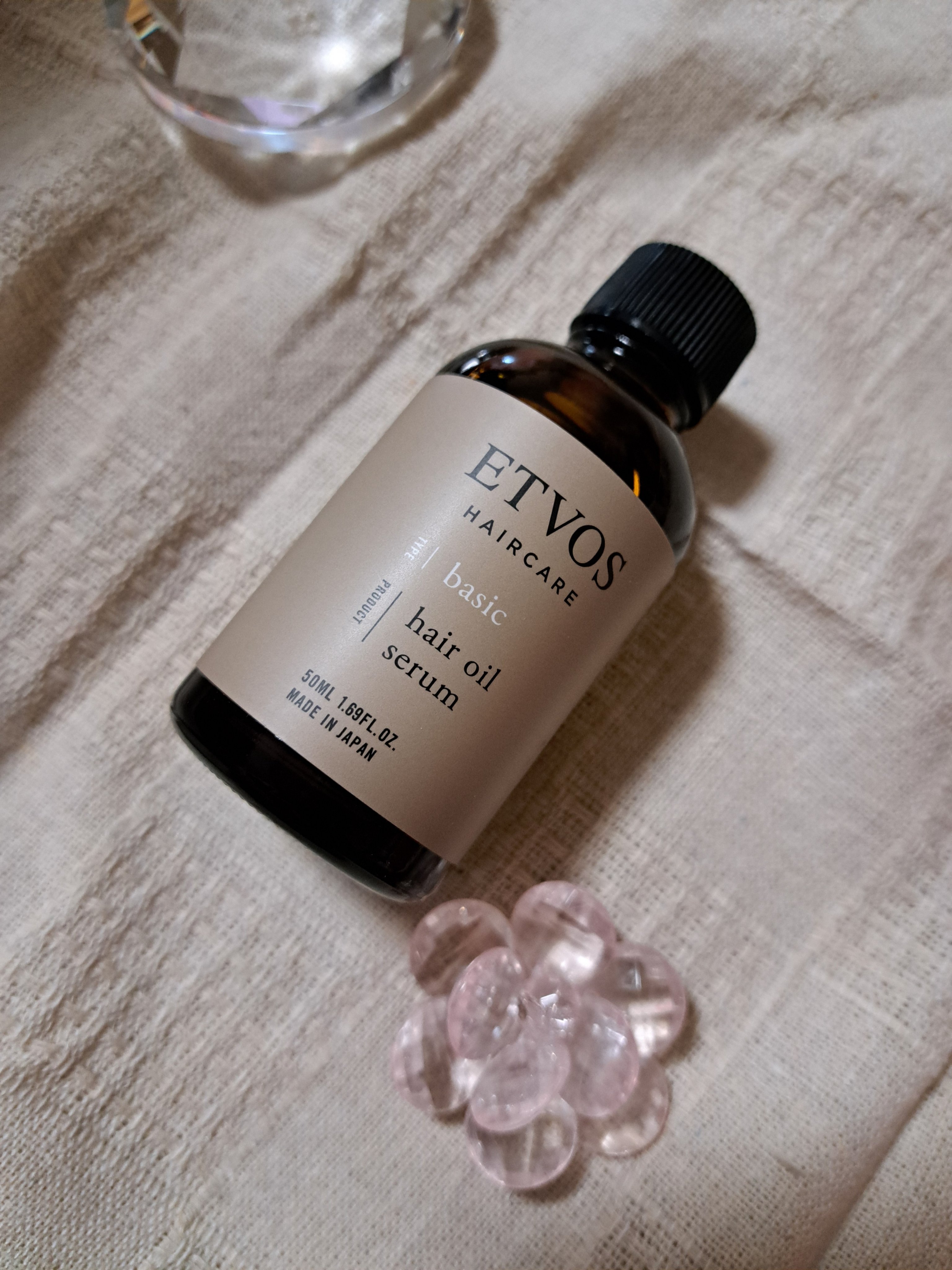 エトヴォス ヘアオイルセラムのクチコミ「エトヴォスのヘアオイルセラム
 
ダメージや乾燥、うねりをケアするノンシリコンのヘアオイル。
.....」（3枚目）