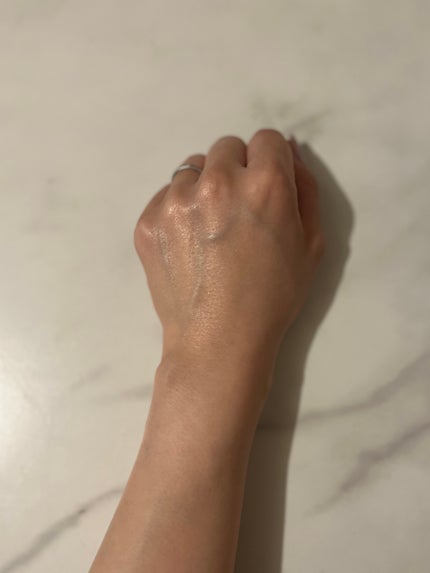 シアーグローベース/NUDIQUE/化粧下地を使ったクチコミ(3枚目)