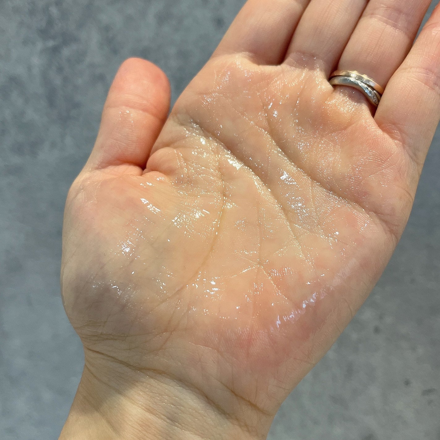 クリアパールワン ブライトエッセンス/HIKARI CLEAR オーガニック/美容液を使ったクチコミ(4枚目)